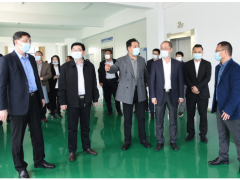國家商務部外貿(mào)司副司長張力- -行蒞臨安徽天康集團調(diào)研工作